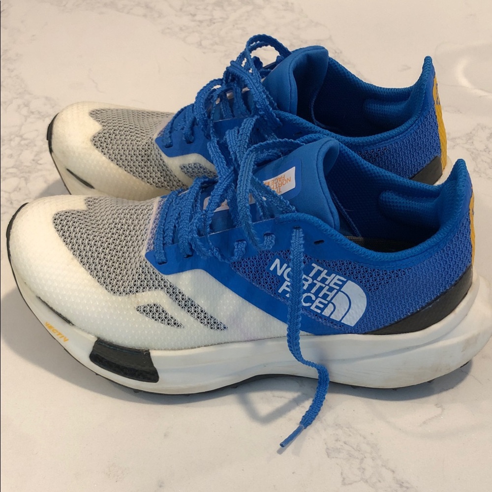 The North Face Men’s 7.5 Velocity Pro
